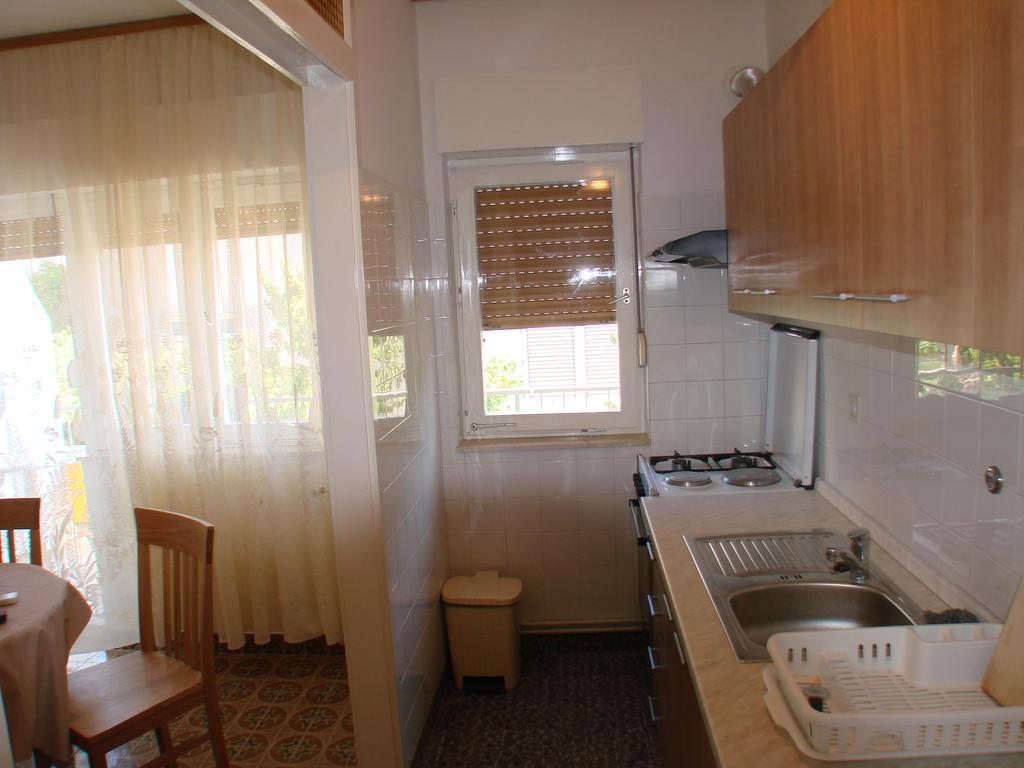 Apartment Matija Трогір Номер фото